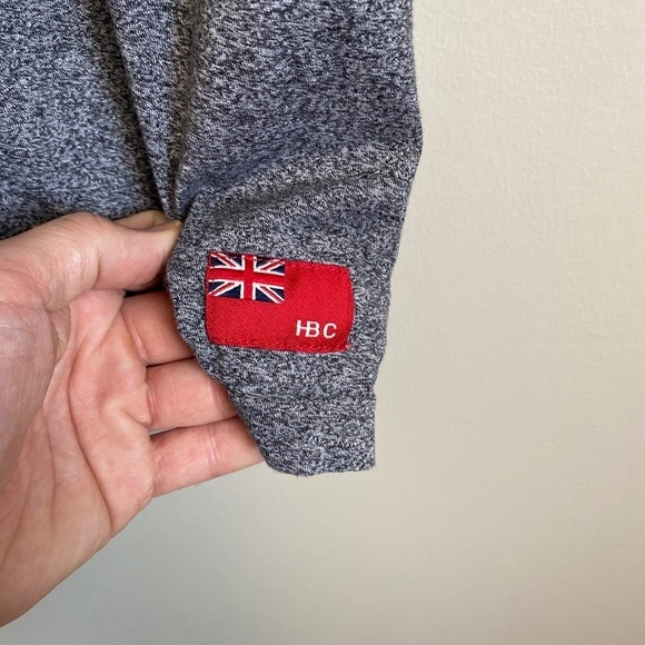 Hudson's Bay Co. Men's Great Canadian Outdoor Hockey Team‎ T-shirt Large - Picture 6 of 12